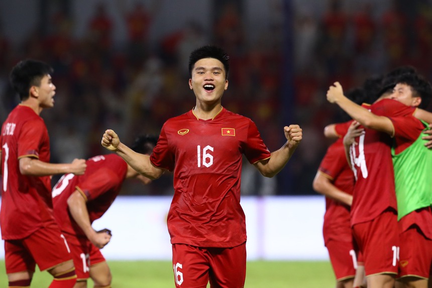 Lượt trận cuối bảng B, U22 Việt Nam 1-1 U22 Thái Lan: Đáng tiếc, nhưng đáng hài lòng - Ảnh 1.