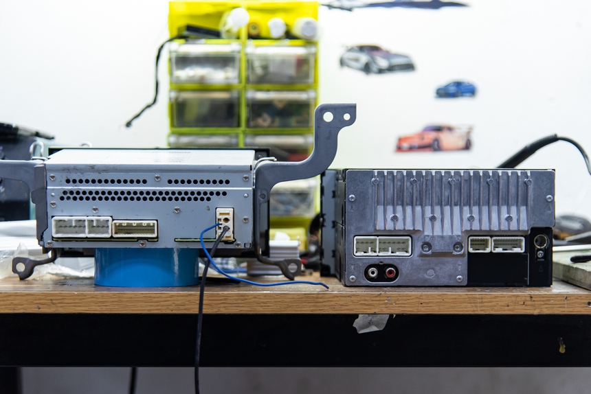 Bỏ 2,5 triệu đồng độ màn hình cho Toyota Vios 2013: Xứng đáng giá tiền, chỉ để sử dụng Apple Carplay - Ảnh 6. Bỏ 2,5 triệu đồng độ màn hình cho Toyota Vios 2013: Xứng đáng giá tiền, chỉ để sử dụng Apple Carplay - Ảnh 6.