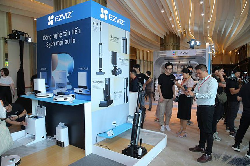 Các thiết bị thông minh khiến người dùng "đứng hình": Camera biết cảnh báo người lạ, robot vượt chướng ngại vật siêu đỉnh! - Ảnh 2.