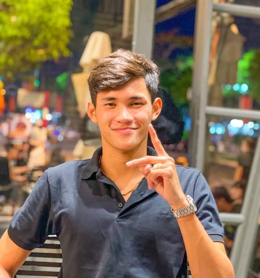 ‘Nam thần’ làng bơi Phạm Thanh Bảo, bố buôn cau, mẹ làm thuê, mơ giành huy chương Olympic - Ảnh 5. ‘Nam thần’ làng bơi Phạm Thanh Bảo, bố buôn cau, mẹ làm thuê, mơ giành huy chương Olympic - Ảnh 5.