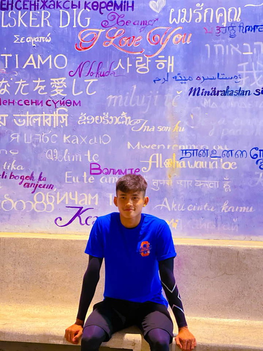 ‘Nam thần’ làng bơi Phạm Thanh Bảo, bố buôn cau, mẹ làm thuê, mơ giành huy chương Olympic - Ảnh 8. ‘Nam thần’ làng bơi Phạm Thanh Bảo, bố buôn cau, mẹ làm thuê, mơ giành huy chương Olympic - Ảnh 8.