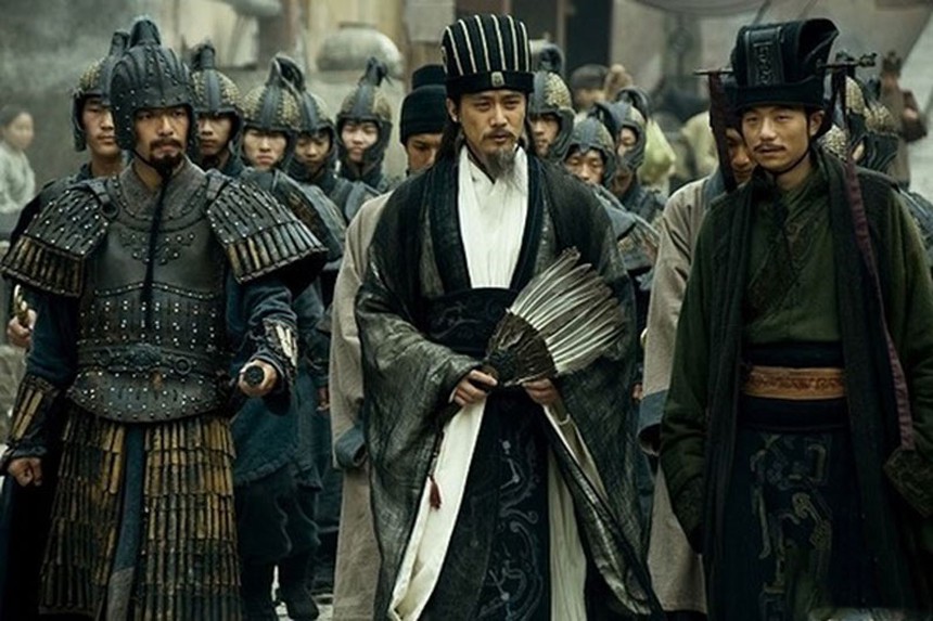 Chàng trai đem quạt lông vũ của Gia Cát Lượng đi kiểm định, chuyên gia giật mình: "Giá không dưới 30 tỷ đồng nhưng bán sẽ gặp đại họa" - Ảnh 3. Chàng trai đem quạt lông vũ của Gia Cát Lượng đi kiểm định, chuyên gia giật mình: "Giá không dưới 30 tỷ đồng nhưng bán sẽ gặp đại họa" - Ảnh 3.