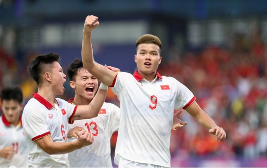 Báo Thái Lan vẽ ra viễn cảnh đội nhà “đè bẹp” U22 Việt Nam - Ảnh 2. Báo Thái Lan vẽ ra viễn cảnh đội nhà “đè bẹp” U22 Việt Nam - Ảnh 2.