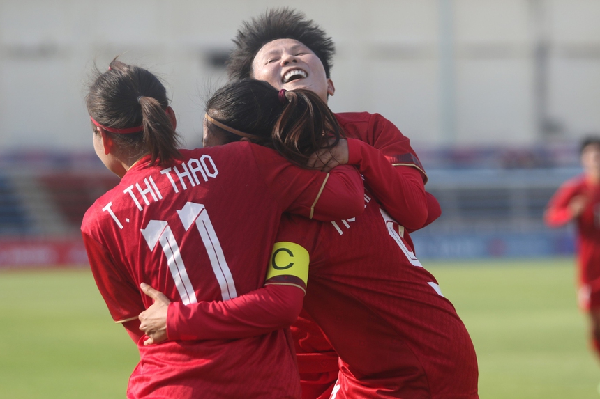 HLV Mai Đức Chung: ‘Tôi đánh giá cao tuyển Campuchia không khác gì Thái Lan’ - Ảnh 3. HLV Mai Đức Chung: ‘Tôi đánh giá cao tuyển Campuchia không khác gì Thái Lan’ - Ảnh 3.