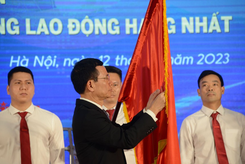 Báo Tin tức kỷ niệm 40 năm Ngày xuất bản số đầu tiên - Ảnh 1. Báo Tin tức kỷ niệm 40 năm Ngày xuất bản số đầu tiên - Ảnh 1.