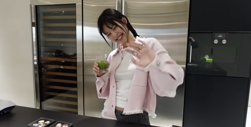 Nhà Jennie - Ảnh 10. Nhà Jennie - Ảnh 10.