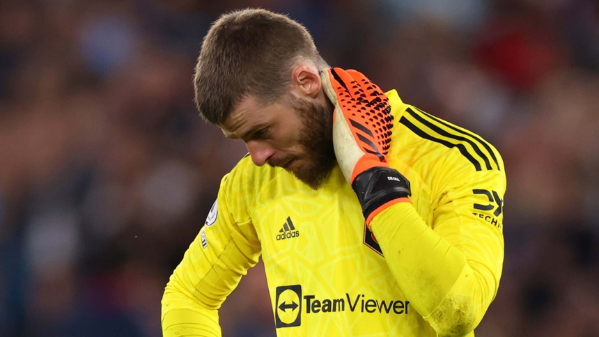 Tin nóng bóng đá 12/5: Huyền thoại chỉ ra 'điểm yếu' của De Gea, U22 Indonesia tự tin thắng cả Việt Nam, Thái Lan - Ảnh 2.