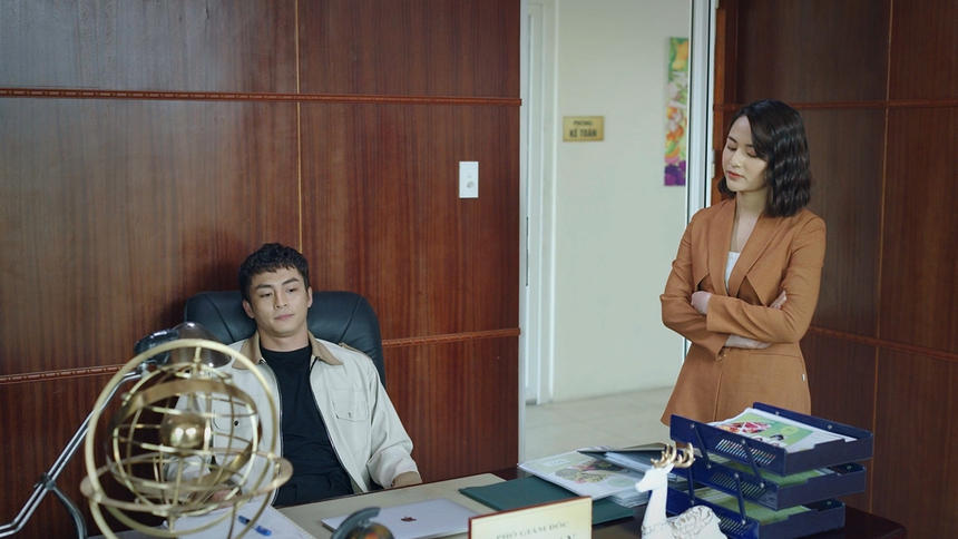 Phim nối sóng "Khúc hát mặt trời": Có 1 cặp đôi cực đẹp nhưng nam chính lại khiến người khác có bầu - Ảnh 3. Phim nối sóng "Khúc hát mặt trời": Có 1 cặp đôi cực đẹp nhưng nam chính lại khiến người khác có bầu - Ảnh 3.