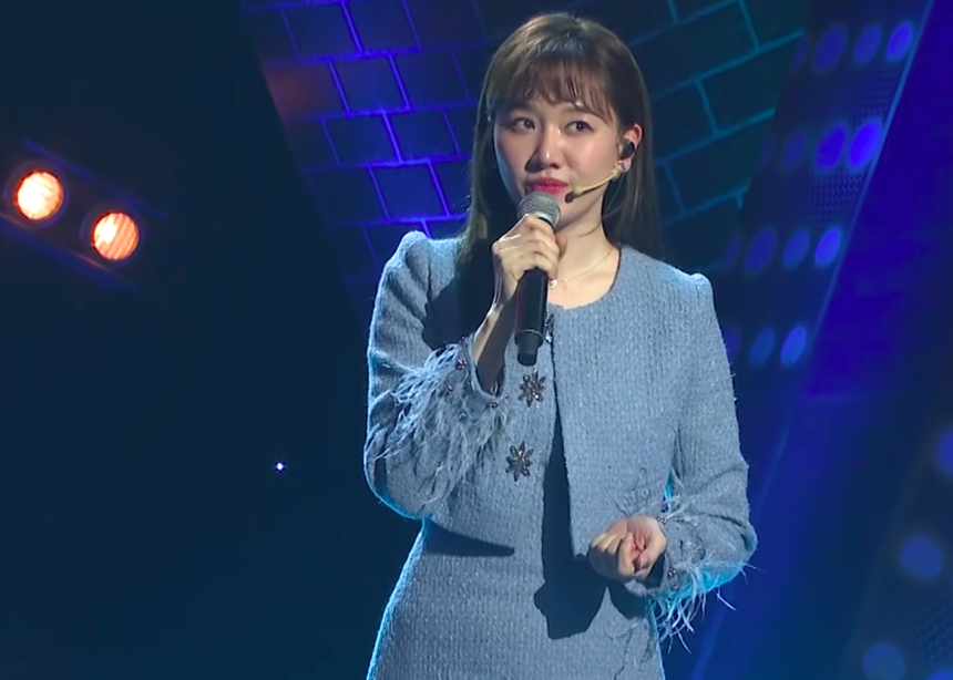 Hari Won hát live bản hit của Bảo Anh, được khen hát ngày càng rõ lời - Ảnh 4.