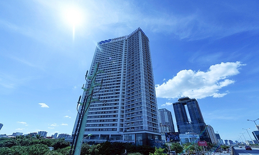 Trung Bộ và Nam Bộ có chỉ số tia cực tím gây hại rất cao - Ảnh 1.