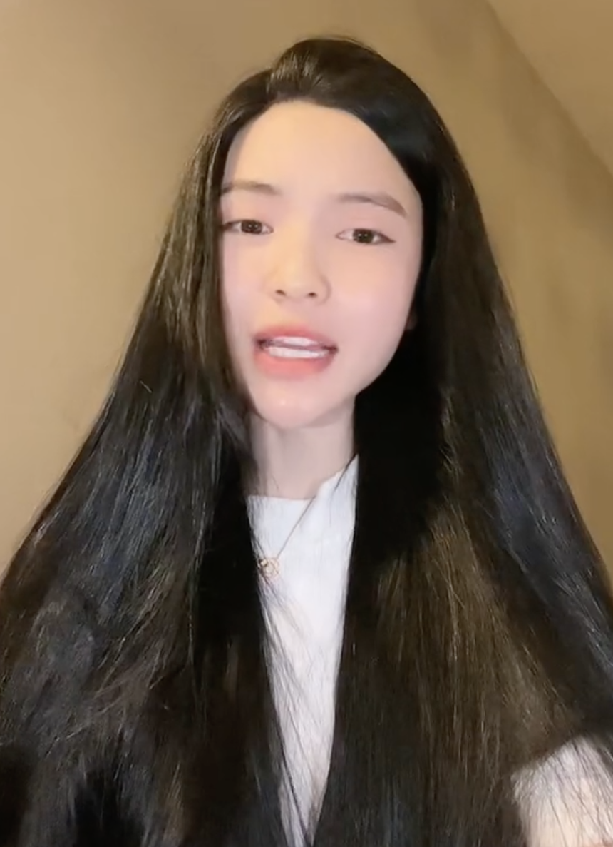 Bạn gái thị phi của một ngôi sao bóng đá mang 10 tỷ thách đố antifan: Lại là chiêu trò để gây chú ý? - Ảnh 4.