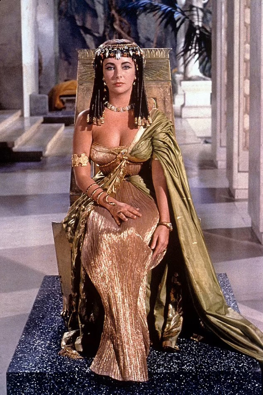 60 năm phim 'Cleoptra' & mối tình 'khét tiếng' của Elizabeth Taylor và Richard Burton - Ảnh 4.