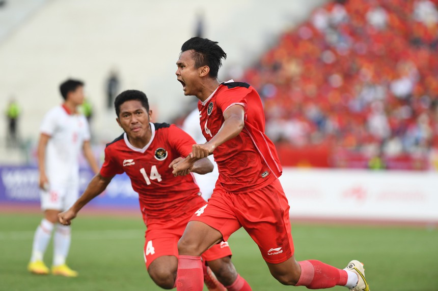 U22 Indonesia thắng thuyết phục U22 Việt Nam. Ảnh: Hoàng Linh