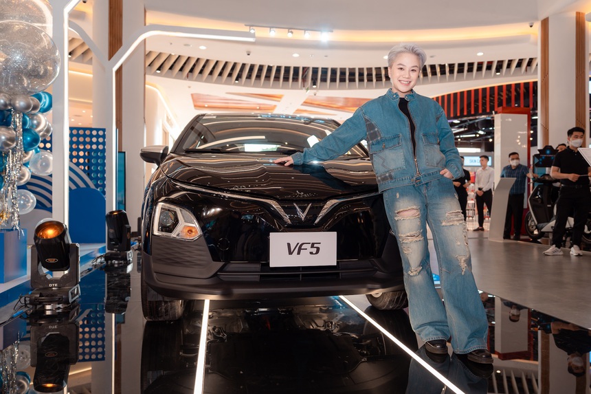 VinFast VF 5 Plus gây sốt với giới trẻ - Ảnh 6.