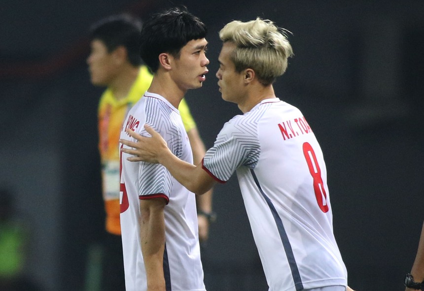 Nghe lời nói thật của HLV Troussier, mới thấu hiểu nỗi lòng bầu Đức - Ảnh 3. Nghe lời nói thật của HLV Troussier, mới thấu hiểu nỗi lòng bầu Đức - Ảnh 3.