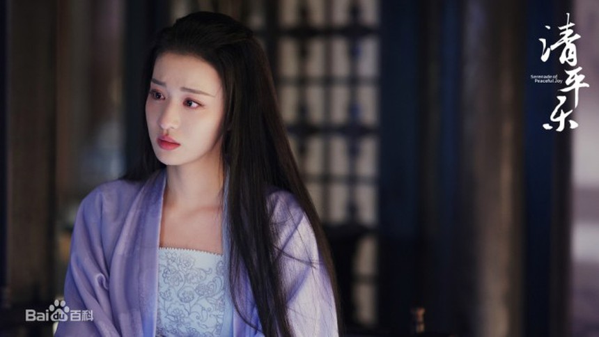 Liệu Lưu Thi Thi có bị dàn nữ phụ làm lu mờ trong dự án mới? - Ảnh 6. Liệu Lưu Thi Thi có bị dàn nữ phụ làm lu mờ trong dự án mới? - Ảnh 6.