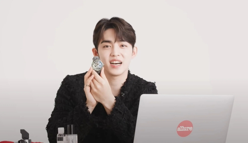 5 chiếc đồng hồ xa xỉ của các idol Kpop từ BTS đến Blackpink - Ảnh 2. 5 chiếc đồng hồ xa xỉ của các idol Kpop từ BTS đến Blackpink - Ảnh 2.