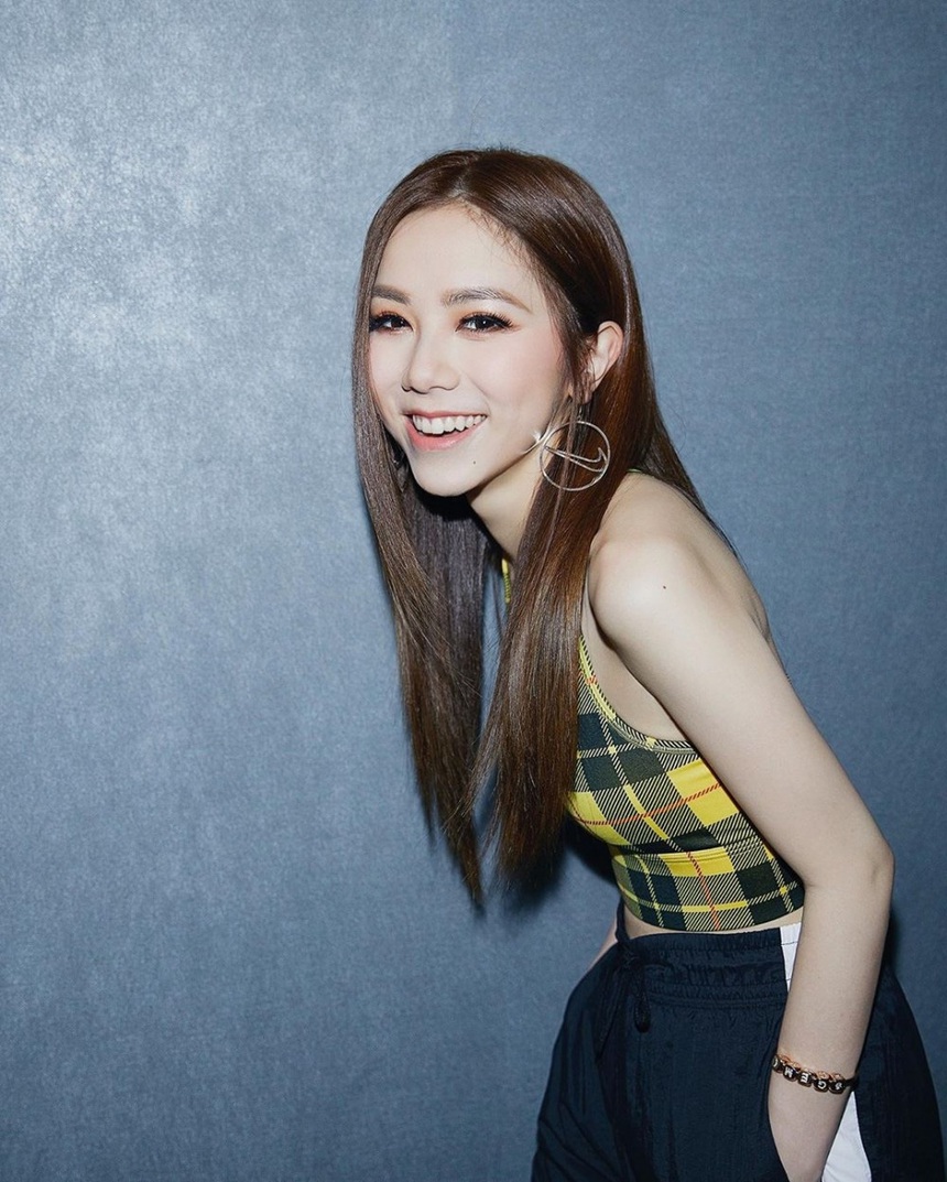 Tạ Na - Nữ MC hot nhất Trung Quốc và cuộc hôn nhân '5 lần 7 lượt' bị đồn ly hôn - Ảnh 4.