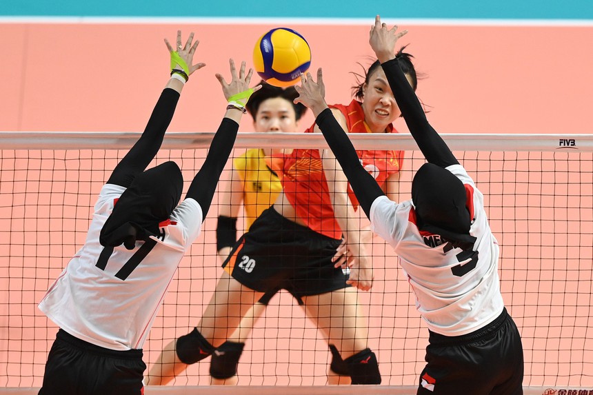 Thua Việt Nam ở bán kết SEA Games, tuyển Indonesia khóc nước nở, chìm trong nước mắt - Ảnh 4. Thua Việt Nam ở bán kết SEA Games, tuyển Indonesia khóc nước nở, chìm trong nước mắt - Ảnh 4.