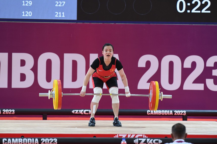 Việt Nam và Thái Lan trắng tay trong cay đắng, VĐV  Campuchia có huy chương SEA Games với kết quả cực lạ - Ảnh 2.