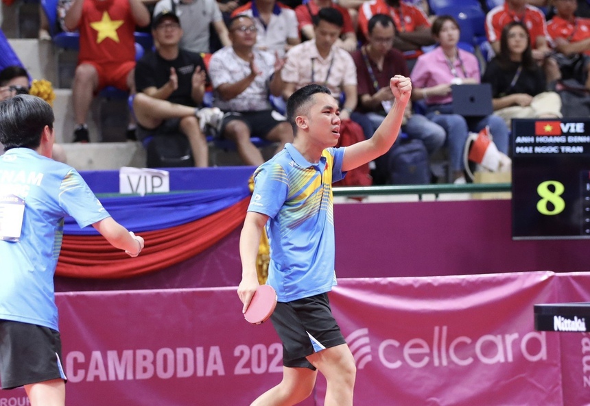 Bóng bàn Việt Nam viết tiếp lịch sử, hạnh phúc vỡ oà sau 24 năm chờ đợi cho tấm HCV SEA Games  - Ảnh 6.