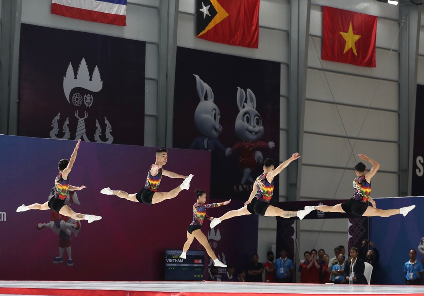 Đội tuyển Aerobic Việt Nam 'out trình", giành HCV tất cả các nội dung, không có đối thủ tại SEA Games 32 - Ảnh 3.