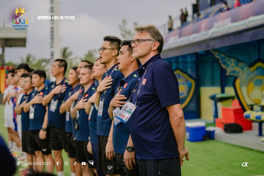 Thống kê đặc biệt về nhân sự U22 Việt Nam, 'Phù thủy trắng' Troussier cũng bó tay - Ảnh 5. Thống kê đặc biệt về nhân sự U22 Việt Nam, 'Phù thủy trắng' Troussier cũng bó tay - Ảnh 5.