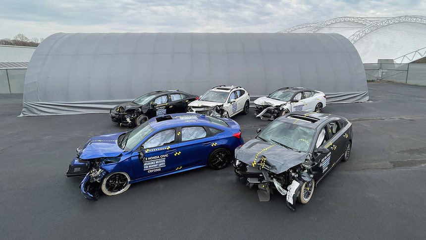 Corolla, Civic vượt gần hết bài kiểm tra an toàn nhưng cuối cùng bị trượt ở một hạng mục, K3 cũng tương tự nhưng có thêm vấn đề khác - Ảnh 2.