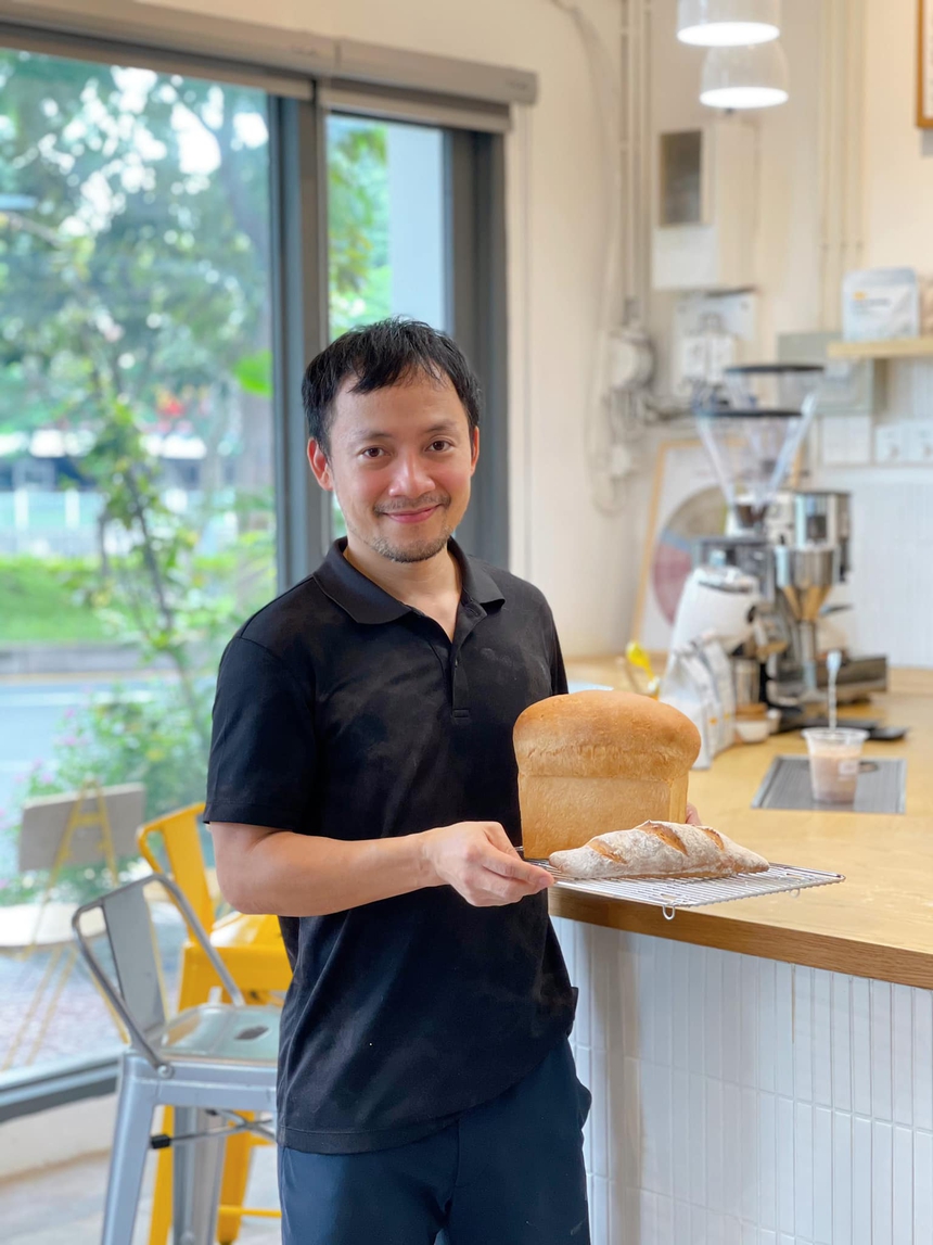 Cuộc sống hiện tại của rapper Tiến Đạt: Ngoại hình 'lão hoá ngược', đã chuyển nghề và chuẩn bị đón con thứ 2 - Ảnh 4. Cuộc sống hiện tại của rapper Tiến Đạt: Ngoại hình 'lão hoá ngược', đã chuyển nghề và chuẩn bị đón con thứ 2 - Ảnh 4.