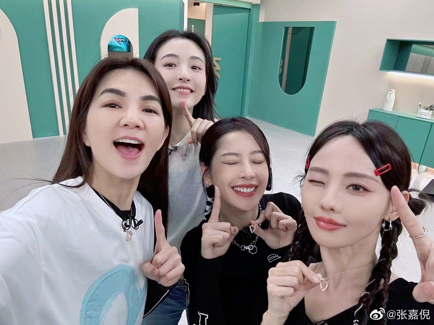 Chi Pu nhận quà từ người đẹp 'Diên hi công lược', cảm động với một chi tiết liên quan đến Việt Nam - Ảnh 5.