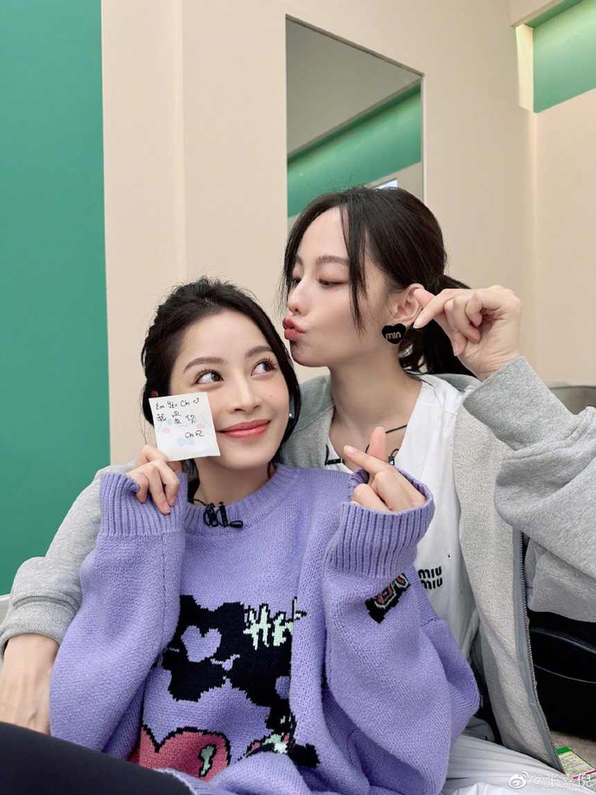 Chi Pu nhận quà từ người đẹp 'Diên hi công lược', cảm động với một chi tiết liên quan đến Việt Nam - Ảnh 9.