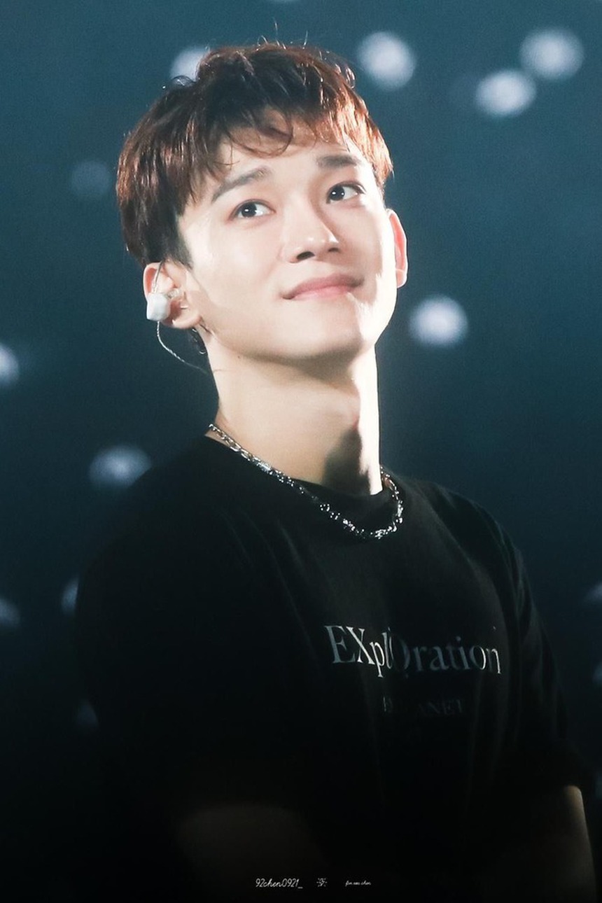 Chen (EXO) nhận "cơn mưa" lời khen vì cứu 1 nữ sinh bị hành hung trên đường - Ảnh 3.