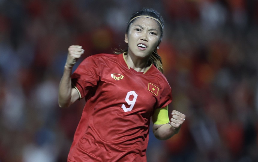 Huỳnh Như và đồng đội xuất sắc đánh bại Myanmar 2-0, giúp tuyển Việt Nam vô địch bóng đá nữ SEA Games 32. Ảnh: Hoàng Linh
