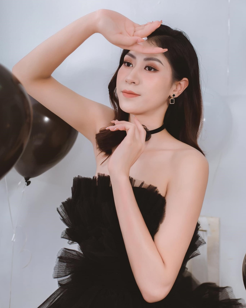 Đối chuyền tài năng của tuyển Việt Nam, nóng bỏng như hotgirl, kế tục đàn chị Phạm Thị Yến, là ai? - Ảnh 7.