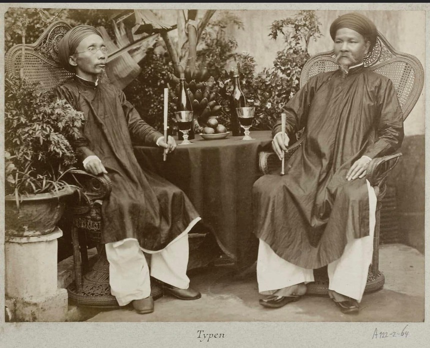 Ảnh = Ký ức = Lịch sử (kỳ 69): Cái quạt, từ cầm tay đến treo lên trần nhà - Ảnh 1.