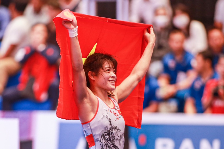 Cập nhật BXH Huy chương SEA Games 32: Đón 'cơn mưa vàng', đoàn Việt Nam dập tắt hi vọng bám đuổi của Thái Lan - Ảnh 1.