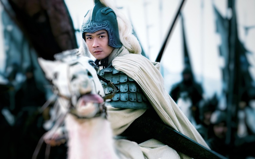 Triệu Vân xả thân một mình xông vào hàng vạn quân địch cứu ấu chúa nhưng cả đời không được trọng dụng, Lưu Bị trước lúc chết mới nói ra nguyên nhân - Ảnh 4.