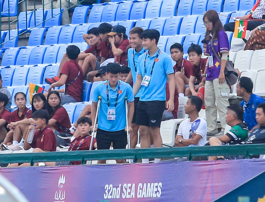 U22 Việt Nam nhận 'bão' chấn thương sau tấm huy chương đồng SEA Games 32 - Ảnh 1. U22 Việt Nam nhận 'bão' chấn thương sau tấm huy chương đồng SEA Games 32 - Ảnh 1.