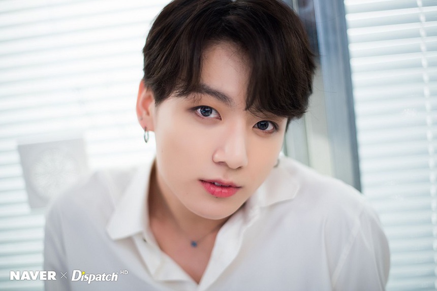Jungkook BTS bị fan cuồng đe dọa mạng sống vì từ chối nhận quà - Ảnh 1.