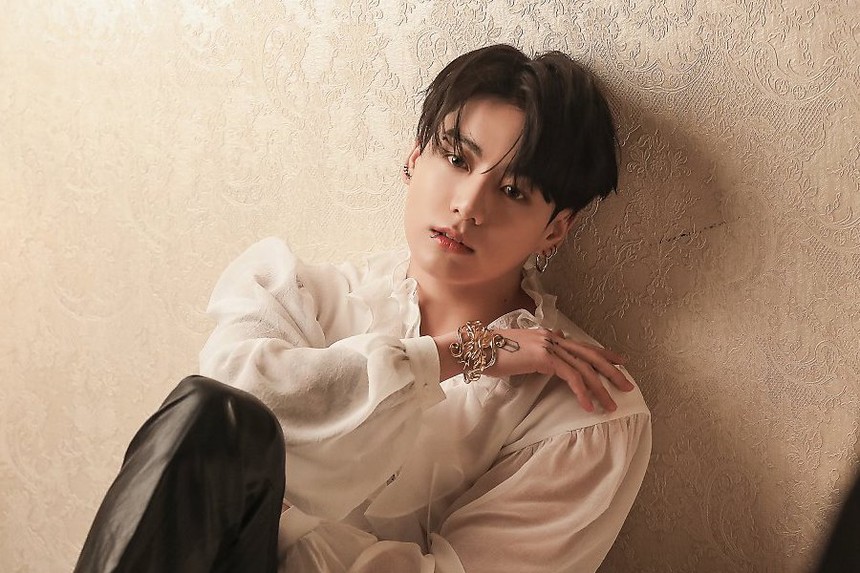 Jungkook BTS bị fan cuồng đe dọa mạng sống vì từ chối nhận quà - Ảnh 3.