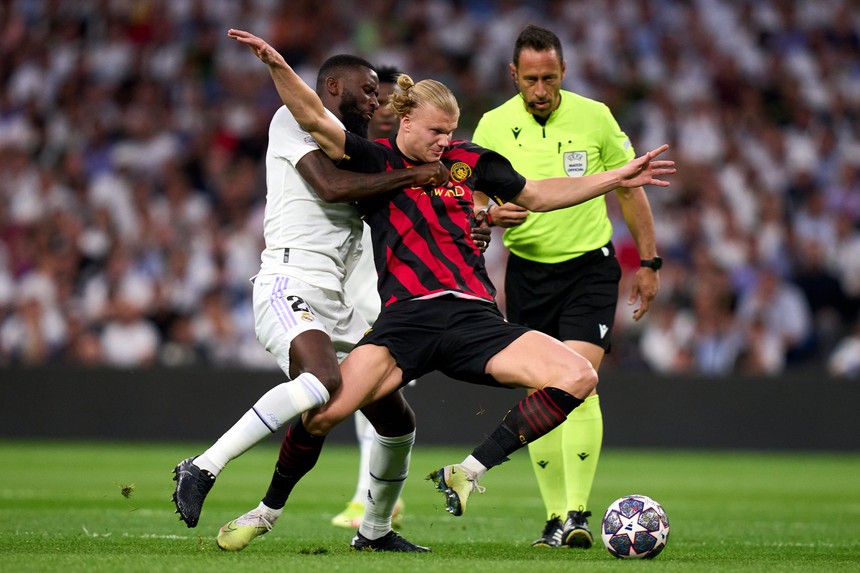 Điểm tựa Real Madrid: Nghệ thuật phòng ngự của Rudiger - Ảnh 1.