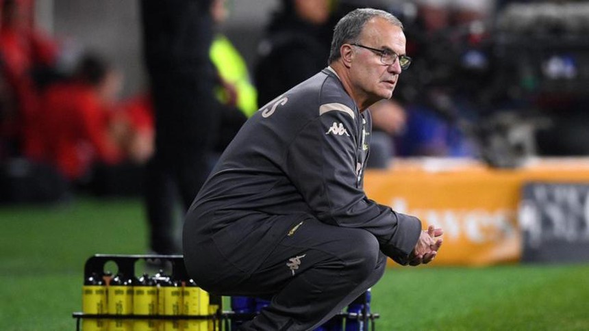 Marcelo Bielsa chính thức làm HLV tuyển Uruguay