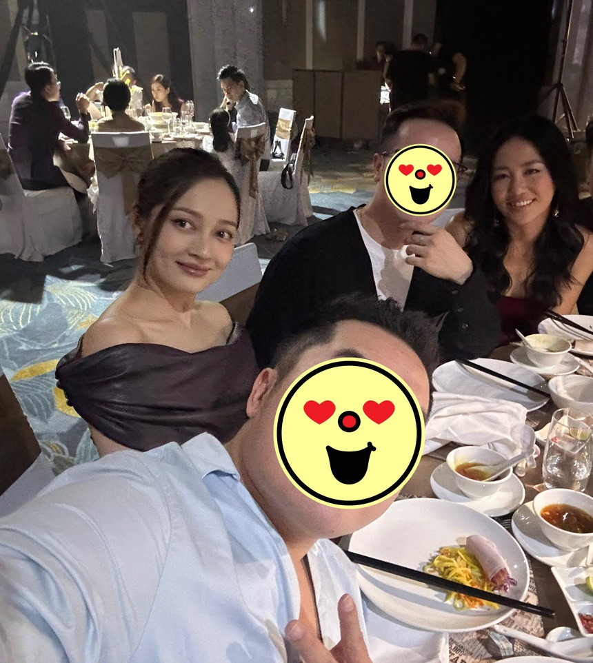 Bảo Anh đại chiến visual 'cam thường' với Văn Mai Hương khi dự tiệc cưới, sắc vóc ra sao giữa nghi vấn sinh con?  - Ảnh 3.