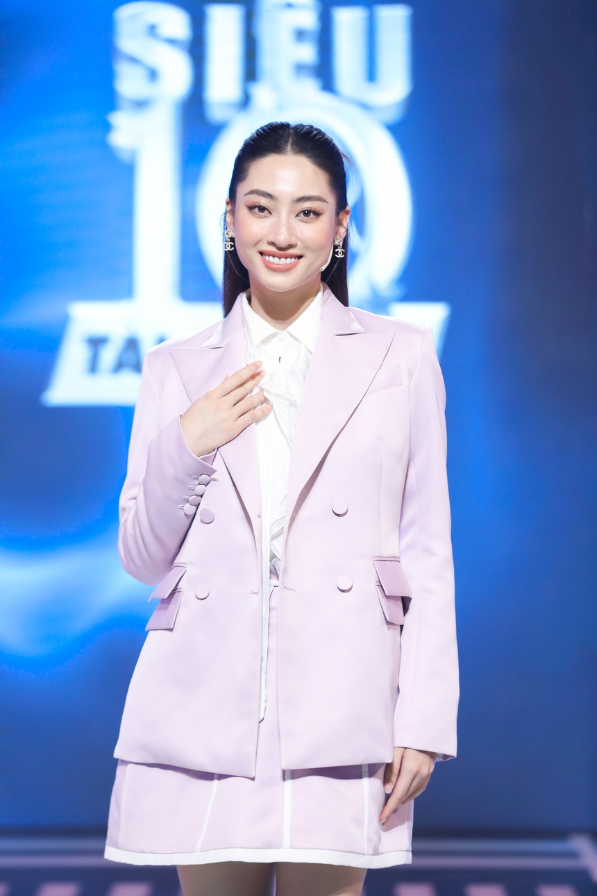 Đại Nghĩa nhắc thẳng Trấn Thành trên sóng truyền hình, phản ứng của Hari Won gây chú ý - Ảnh 5. Đại Nghĩa nhắc thẳng Trấn Thành trên sóng truyền hình, phản ứng của Hari Won gây chú ý - Ảnh 5.