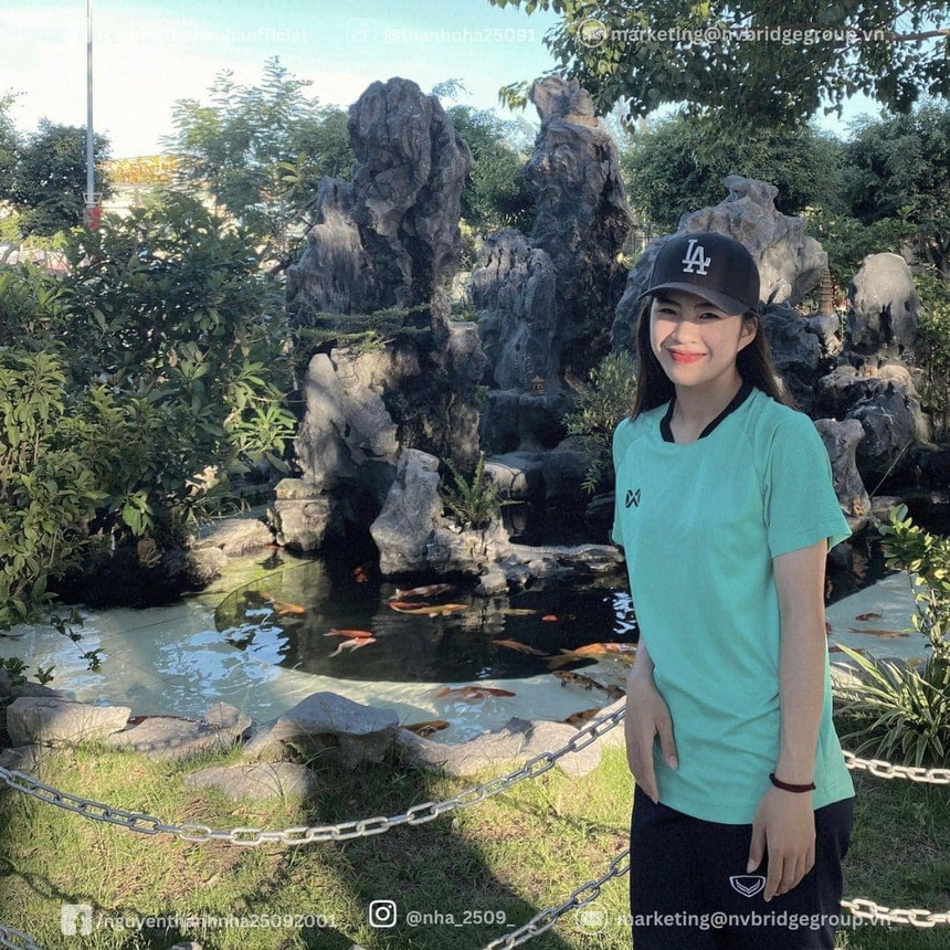 Câu chuyện của Thanh Nhã: Từ bóng đá phong trào, tới siêu phẩm ở SEA Games 32 - Ảnh 16.