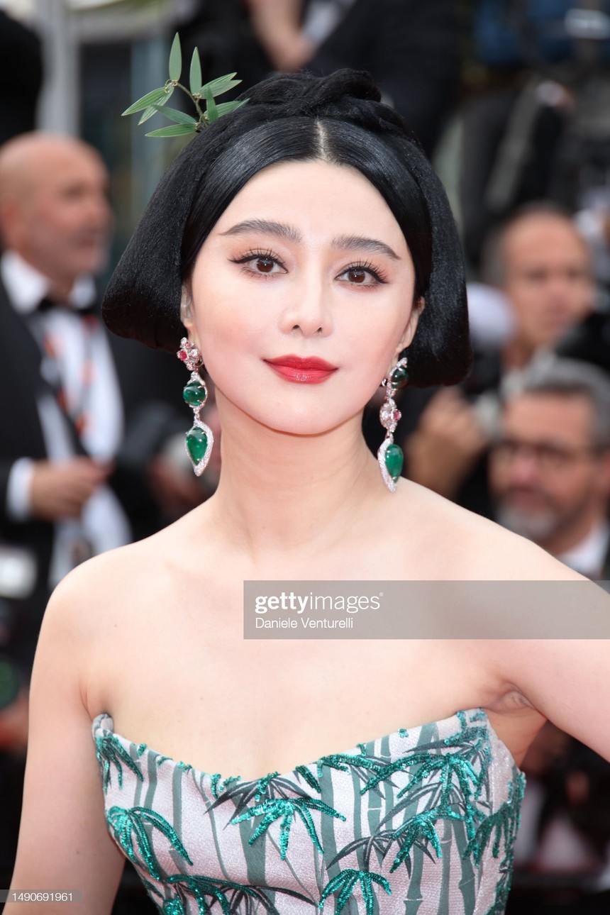 Phạm Băng Băng 'chặt đẹp' dàn sao C-biz trên thảm đỏ Cannes - Ảnh 4.