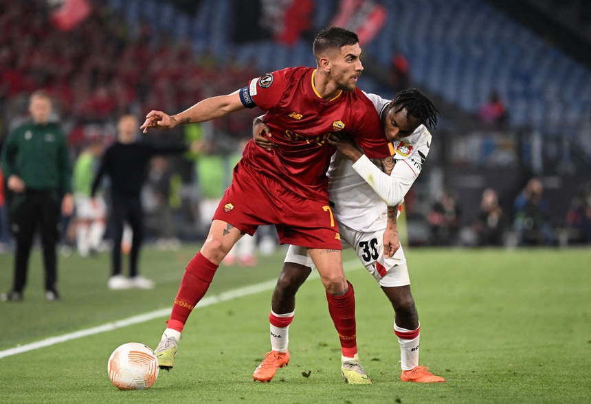 2h00 ngày 19/5, sân BayArena, Bayer Leverkusen - AS Roma (lượt đi 0-1): Bản lĩnh Mourinho - Ảnh 1.