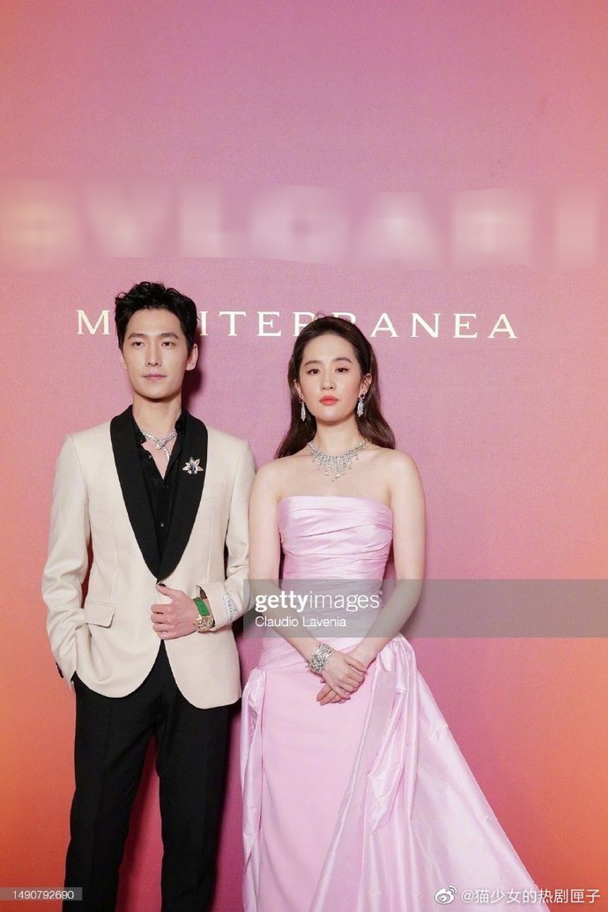 Lưu Diệc Phi mất điểm vì thân hình mũm mĩm, khác xa ảnh tự đăng - Ảnh 9.