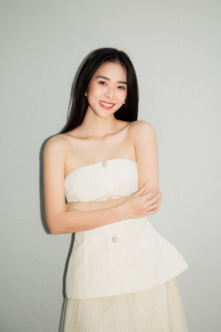 Phỏng vấn Diệp Bảo Ngọc: Tôi hạnh phúc khi được mọi người ưu ái gọi là "ngọc nữ màn ảnh" tiếp nối chị Tăng Thanh Hà  - Ảnh 2.