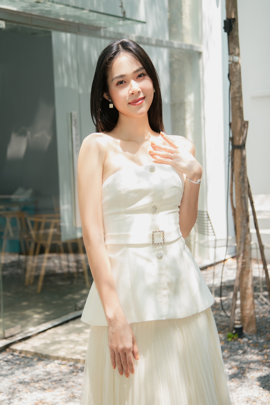 Phỏng vấn Diệp Bảo Ngọc: Tôi hạnh phúc khi được mọi người ưu ái gọi là "ngọc nữ màn ảnh" tiếp nối chị Tăng Thanh Hà  - Ảnh 14.